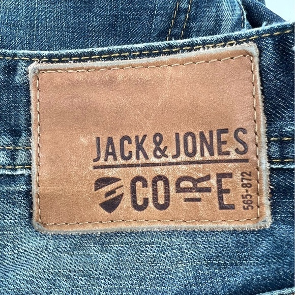 Jack & Jones Distressed Straight Leg Jeans Size 32 x 32 Men's - Picture 2 of 7